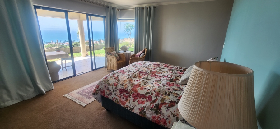 6 Bedroom Property for Sale in Da Nova Western Cape